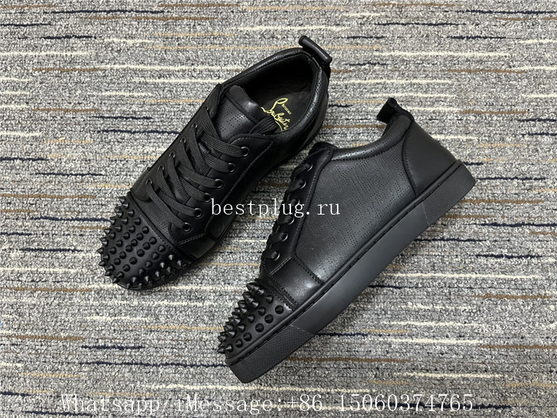 Christian Louboutin Low Top Sneaker Black