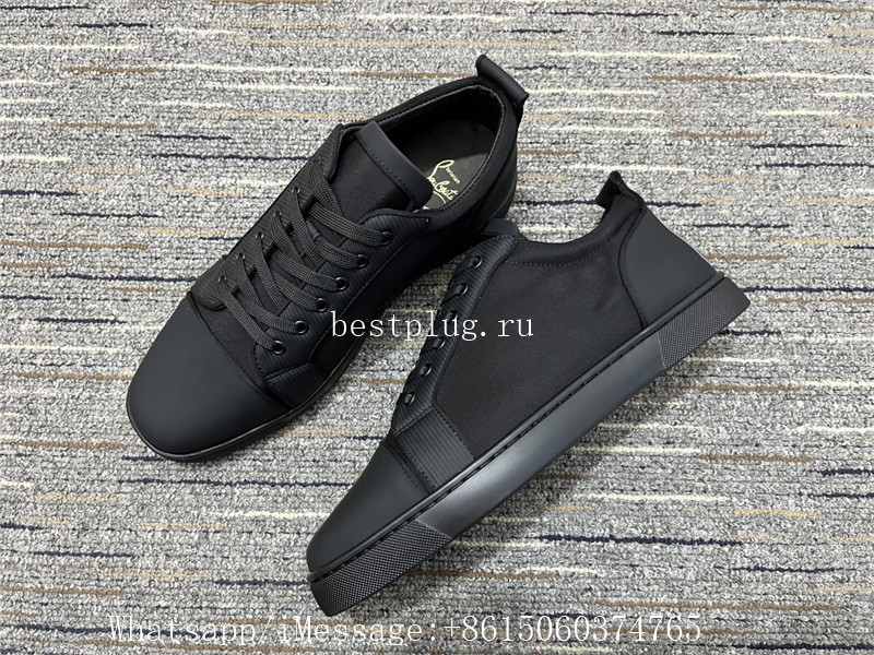 Christian Louboutin Low Top Sneaker Black