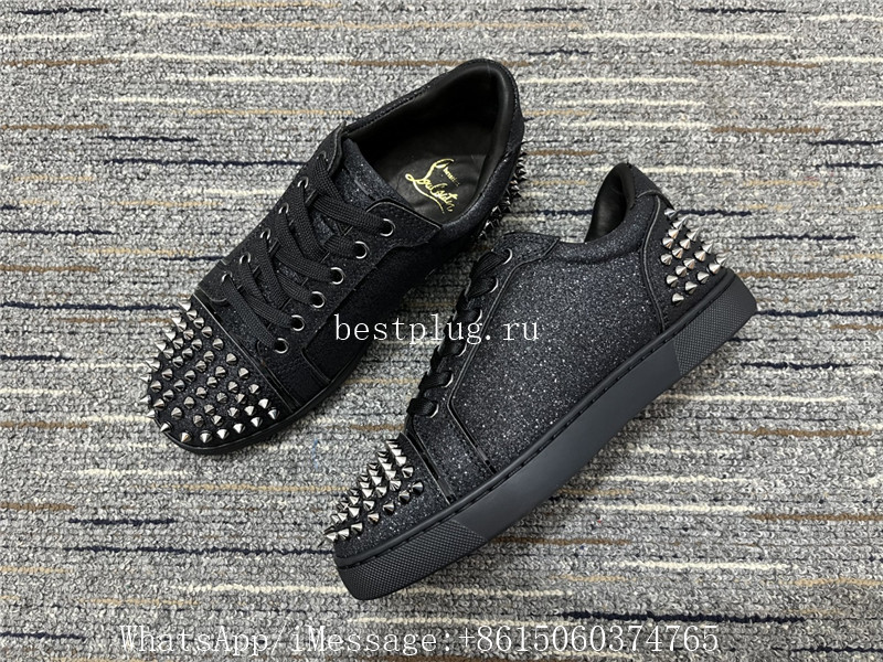 Christian Louboutin Low Top Sneaker Black