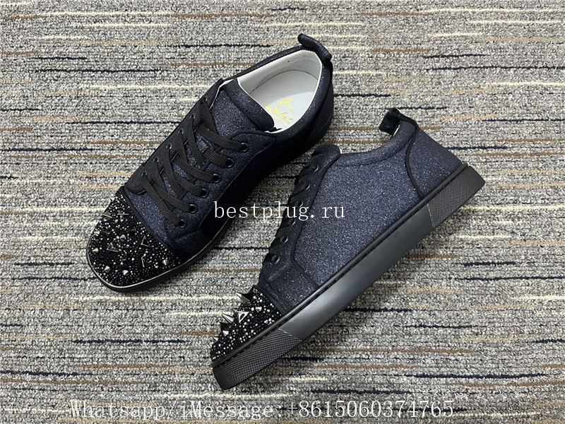 Christian Louboutin Low Top Sneaker