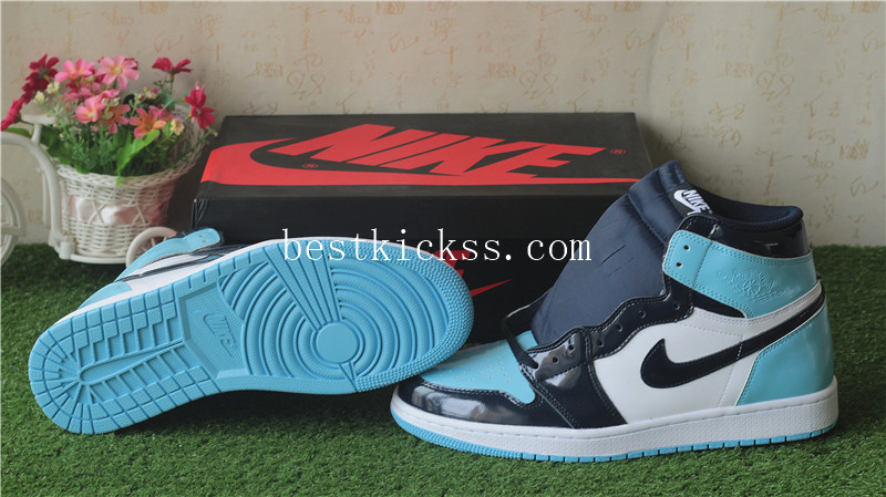 Air Jordan 1 Retro High OG UNC Blue Chill