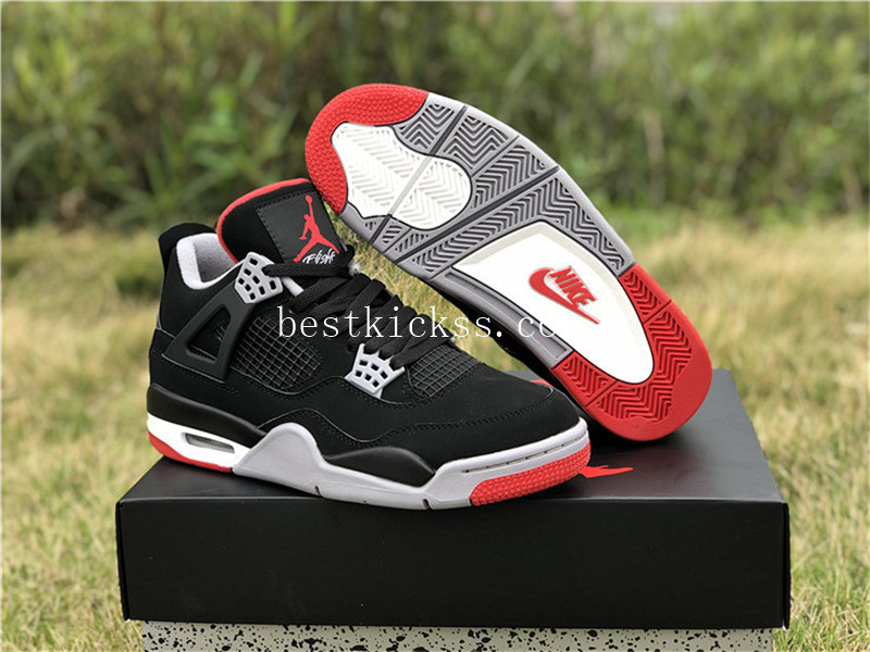 Air Jordan 4 Bred