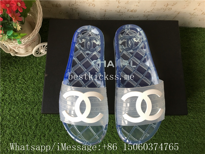 Chanel 19ss CC Logo Transparent Blue PVC Slippers