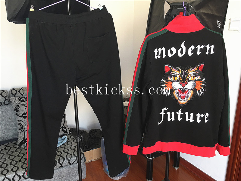 Gucci Black Hoodie Trousers Sport Suit Angrey Cat