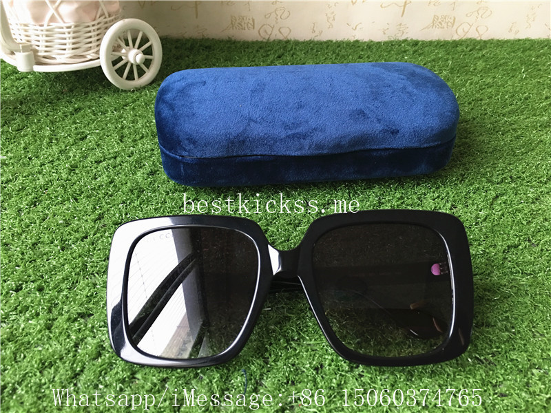 Gucci Sunglasses GG0418S 54