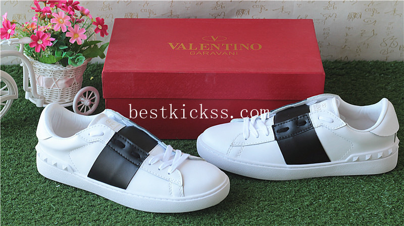 Valentino Sneaker White Black Strap Runner Shoes