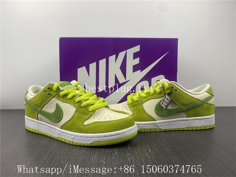 Nike SB Dunk Low “Green Apple”