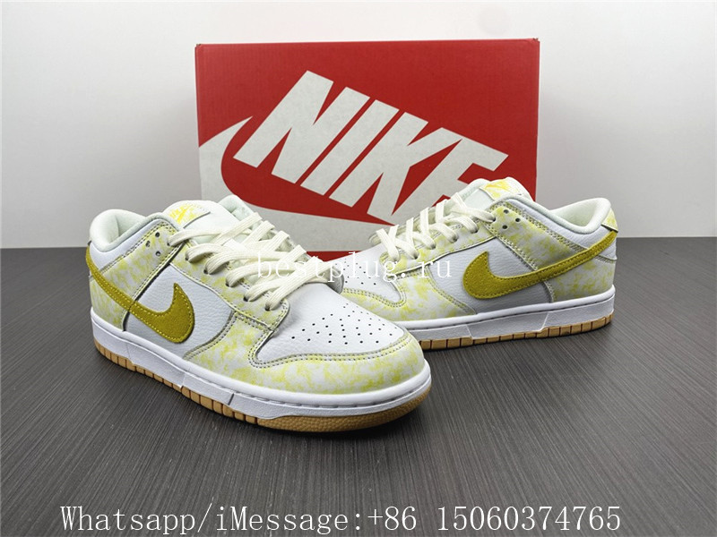 Nike Dunk Low Yellow Strike